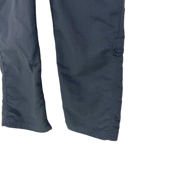 The North Face Women's Size‎ 4 Convertible Pants Gray Nylon Zip Shorts Hiking - Picture 6 of 11